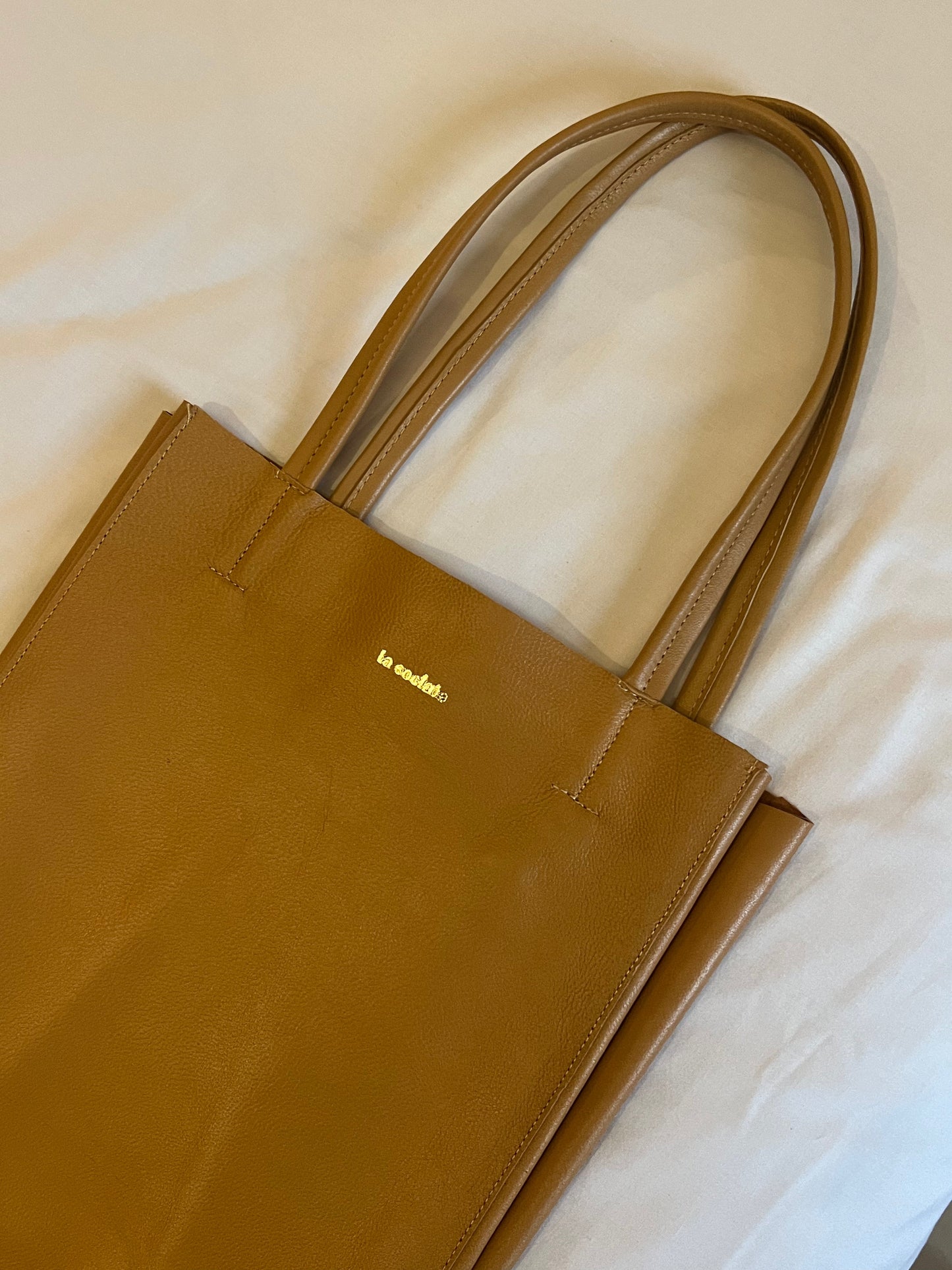 The Wanderlust Leather Tote Bag