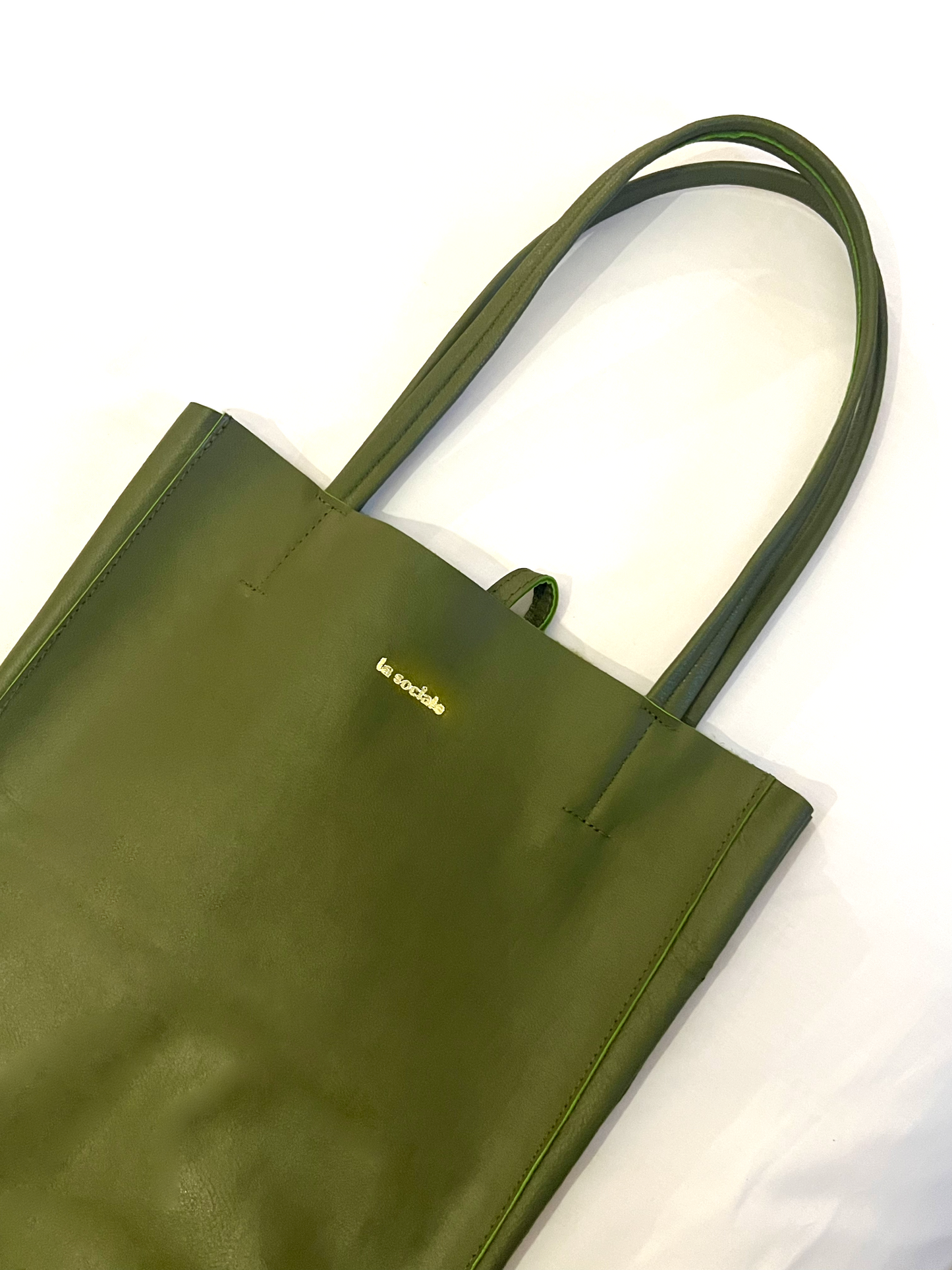 The Wanderlust Leather Tote